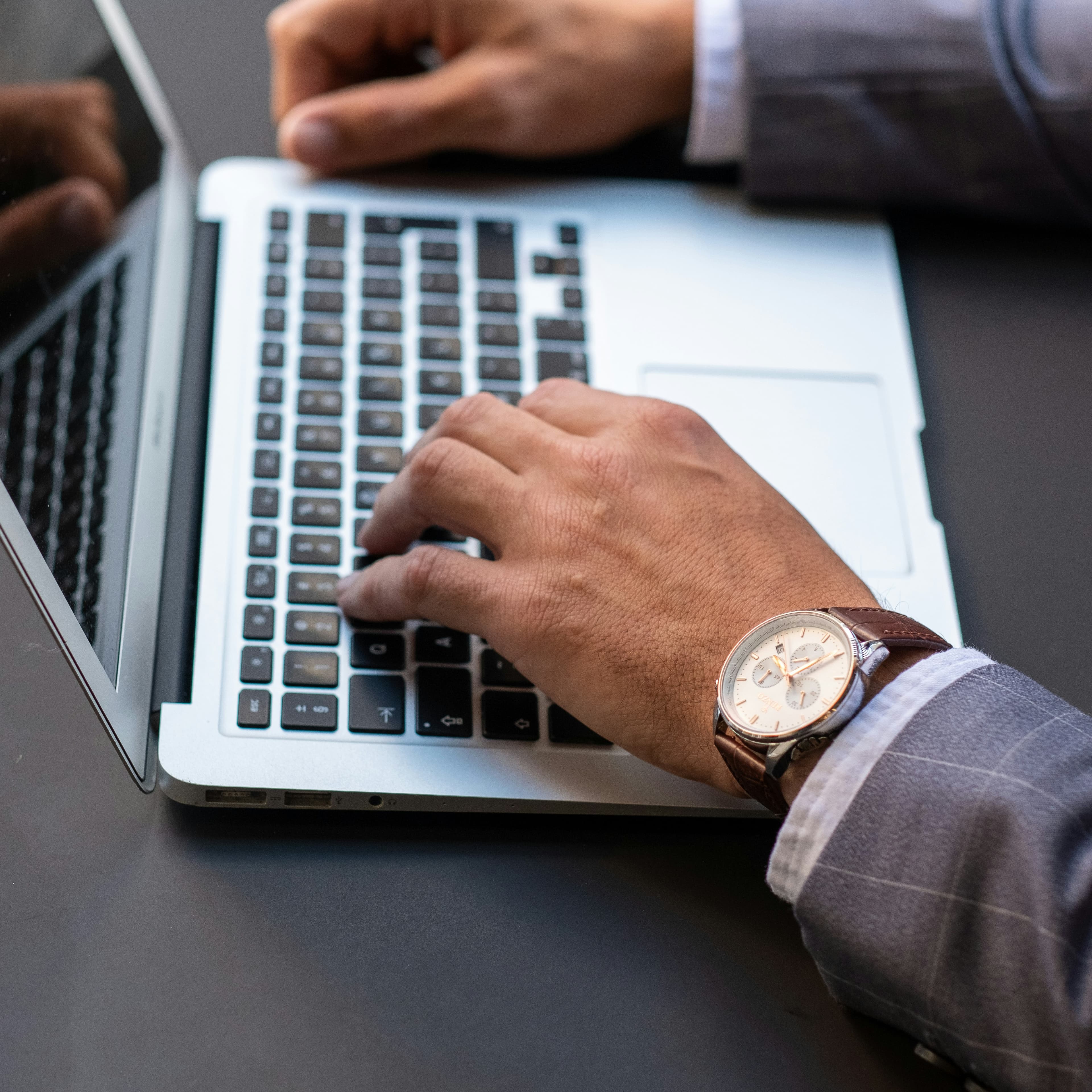 Guide to Finding and Opening the Easiest Online Bank Accounts